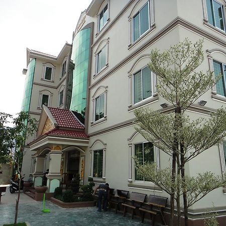 Borey Vatanac Guesthouse Kampot Exterior photo