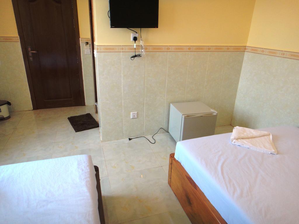 Borey Vatanac Guesthouse Kampot Exterior photo
